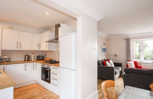 Menai Bridge Cottage | MEWS COTTAGE, pet friendly, character holiday cottage in Menai Bridge