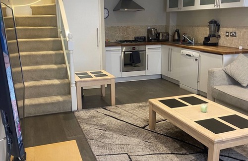 Bayswater House | Mews House - Notting Hill Gate - 700 yards to Portobello Road