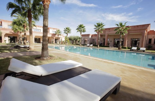 Oulad Hassoune Villa | Mexance Villa with large hosting capacity, private heated pool, Fitness and SPA