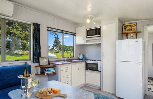 Himatangi House | MGM Studio Cabin - Himitangi Holiday Studio