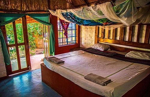 Cape Maclear Cabin | Mgoza Lodge