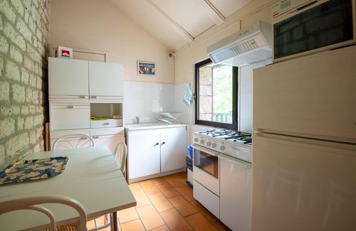 Sainte-Enimie House | Mgt053 - Appartement "La Tour" 2/4 Pers à Sainte Enimie