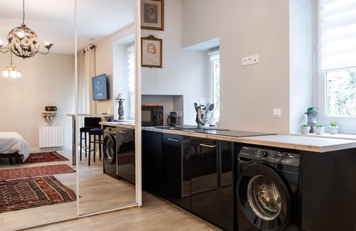 Moliere - Edgard Quinet Hotel | MHL - Maison Hotel Lyon