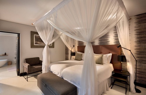 Vaalwater Cabin | Mhondoro Safari Lodge & Villa