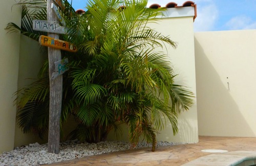 Shiribana Villa | Mi Gusto Villa Charming Villa for 6
