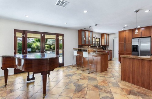 Araby House | Mi Vida Palm Springs – Colorful Retreat With Pool, Spa, Casita & Outdoor Dining