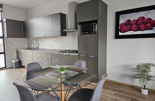 Zapopan Apartment | Mia La Perla Apartment, very close to La Perla District, Plaza del Sol, Expo GDL