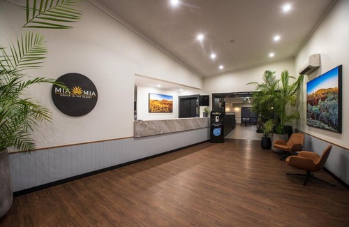 Newman Hotel | Mia Mia House in the Desert