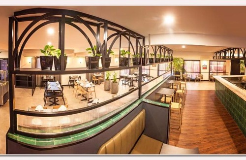 Newman Hotel | Mia Mia House in the Desert