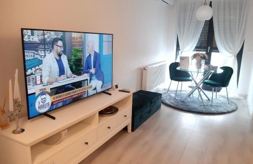 Sector 3 Apartment | MIA PLUS! self check-in!