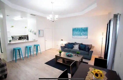 Flagami House | Miami Apartment, 7 mins airport, 20 min Beach