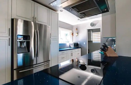 Ives Estates House | Miami Aventura House Close to Hard Rock Stadium