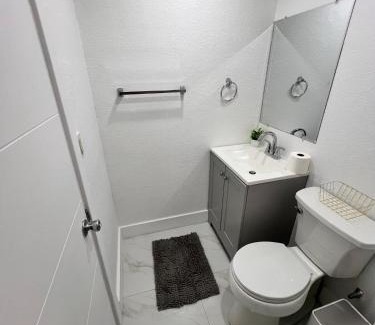 Hialeah Apartment | Miami City Escape