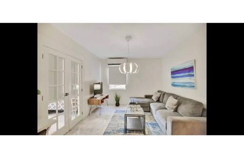 Buena Vista House | Miami Design District Apartment (C)
