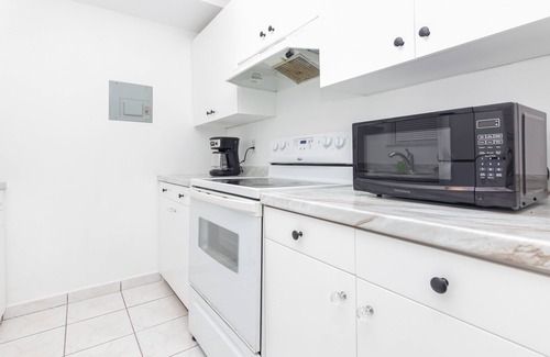 Edgewater Apartment | Miami Downtown Apartment with Free Parking- 5 minutes to Wynwood