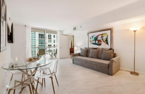 Brickell Apartment | Miami Downtown Brickell Popular 4 BedRooms Bayview