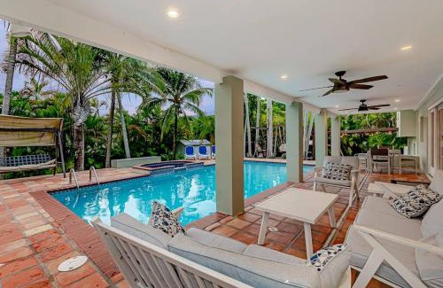 Pinecrest House | Miami Dream Home/Pool/Jacuzzi/Fire Pit