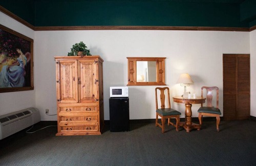 Miami Gardens Hotel | Miami Gardens Inn & Suites