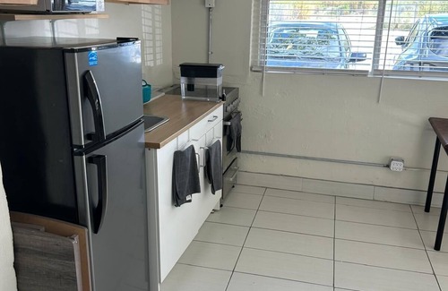 Seybold Apartment | Miami Getaway: Private Suite Close to It All!