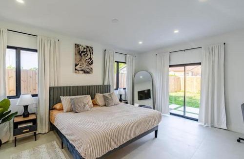 Coral Way Villa | Miami Oasis by Brickell and Beaches