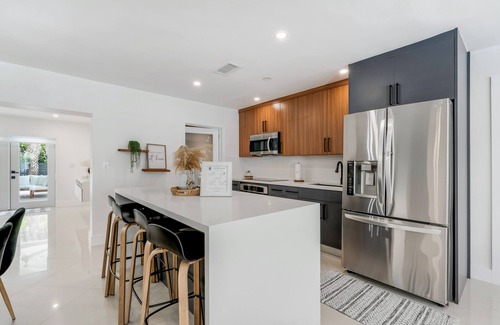 Westwood Lakes House | Miami Paradise Westchester *Heated pool*
