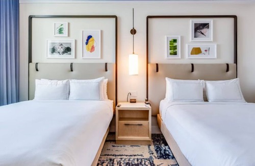 Ojus Hotel | Miami's Best Kept Secret! Rooftop Swimming Pool, Pets Allowed!