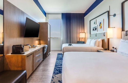 Ojus Hotel | Miami's Best Kept Secret! Rooftop Swimming Pool, Pets Allowed!