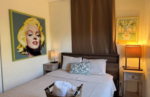 Little Haiti House | Miami Vacations 3 bedrooms with parking