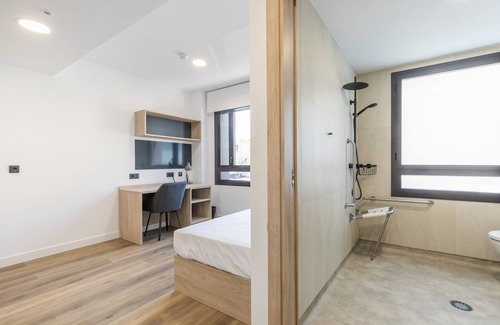 Fuencarral Hotel | Micampus Manuel Tovar 6