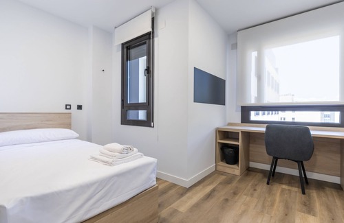 Fuencarral Hotel | Micampus Manuel Tovar 6