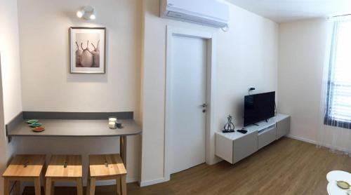 Netanya Apartment | Michael's Boutique Apartment