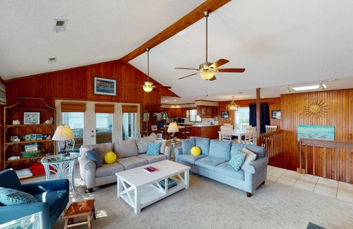 Sandbridge House | Michael-Xanadune