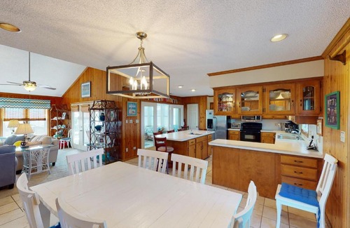 Sandbridge House | Michael-Xanadune