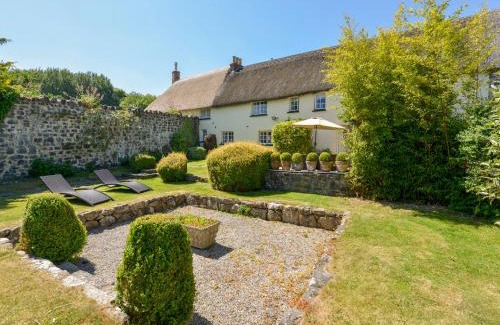 Drewsteignton House | Michaelmas Cottage