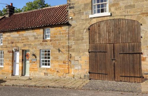 Castleton House | Michaelmass Cottage