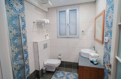 Old City House | Michel House