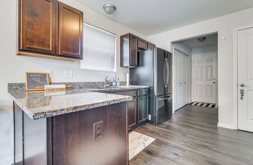 Romulus House | Michigan Home w/Yard, 3 Mi to Detroit Airport