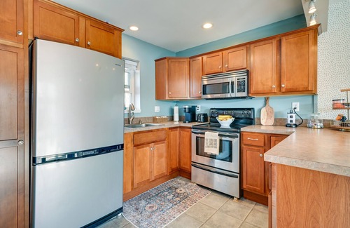 Argentine House | Michigan Island Lake House: Sunrise & Sunset Views