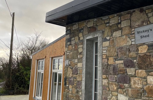Tramore Cottage | Mickeys Shed country cottage