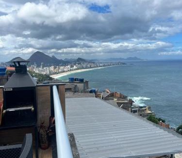 Vidigal House | Micks Place Vidigal