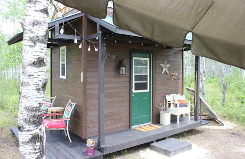Gimli Cabin | Micro-cabin nestled in secluded forestn