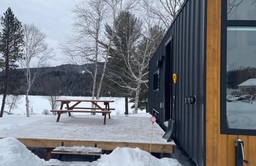 Saint Zenon Ski Chalet | Micro maison le Nordik