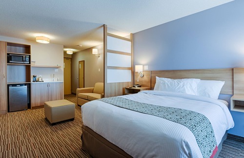 Casselman Hotel | Microtel by Wyndham Casselman