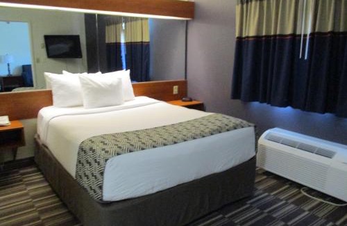 Inver Grove Heights Hotel | Microtel Inn and Suites - Inver Grove Heights