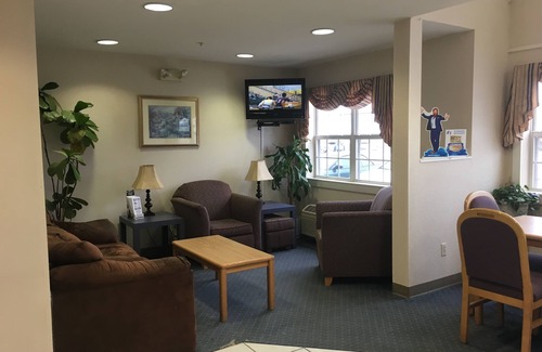 Champaign Hotel | Microtel Inn by Wyndham Champaign