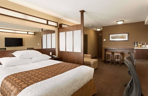 Blackfalds Hotel | Microtel Inn & Suites by Wyndham Blackfalds Red Deer North
