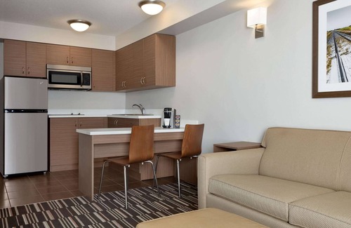 Bonnyville Hotel | Microtel Inn & Suites By Wyndham Bonnyville