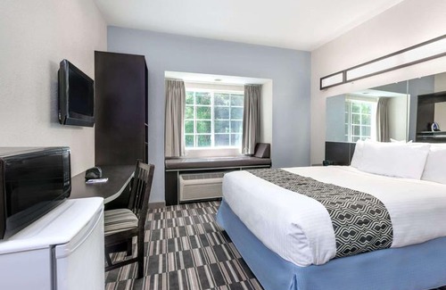 Hoover Hotel | Microtel Inn & Suites by Wyndham Hoover/Birmingham