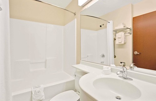 Bryson City Hotel | Microtel Inn & Suites by Wyndham Bryson City