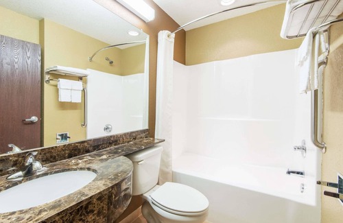 Gunter Afs Hotel | Microtel Inn & Suites by Wyndham Montgomery